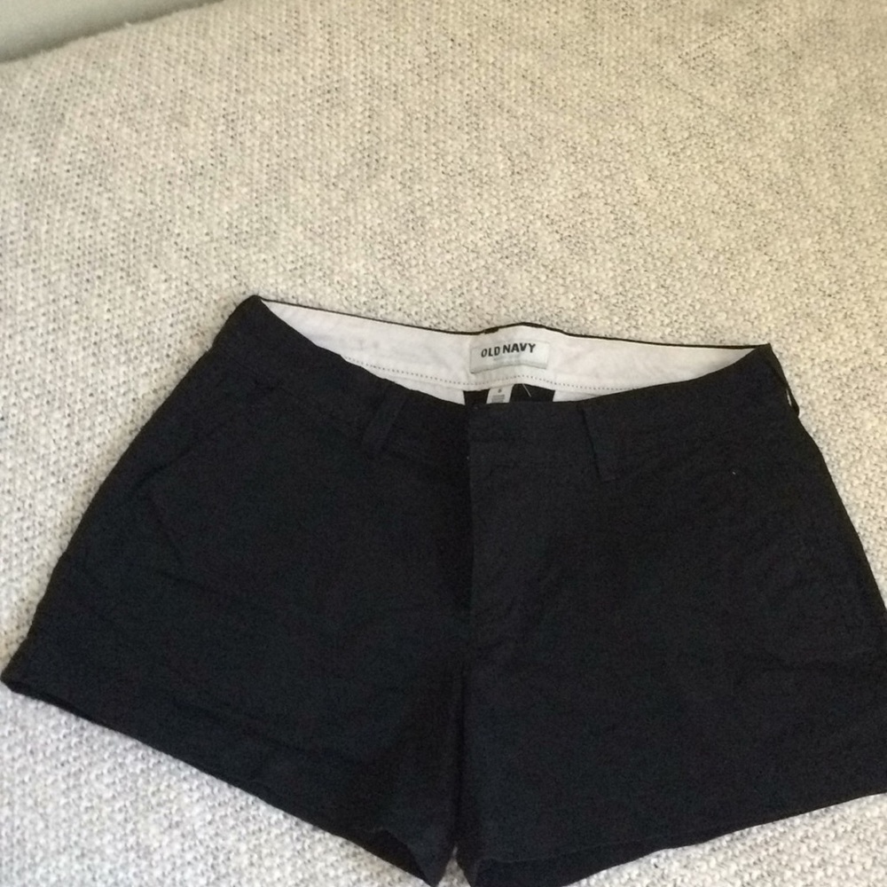 Old navy size 6 black shorts